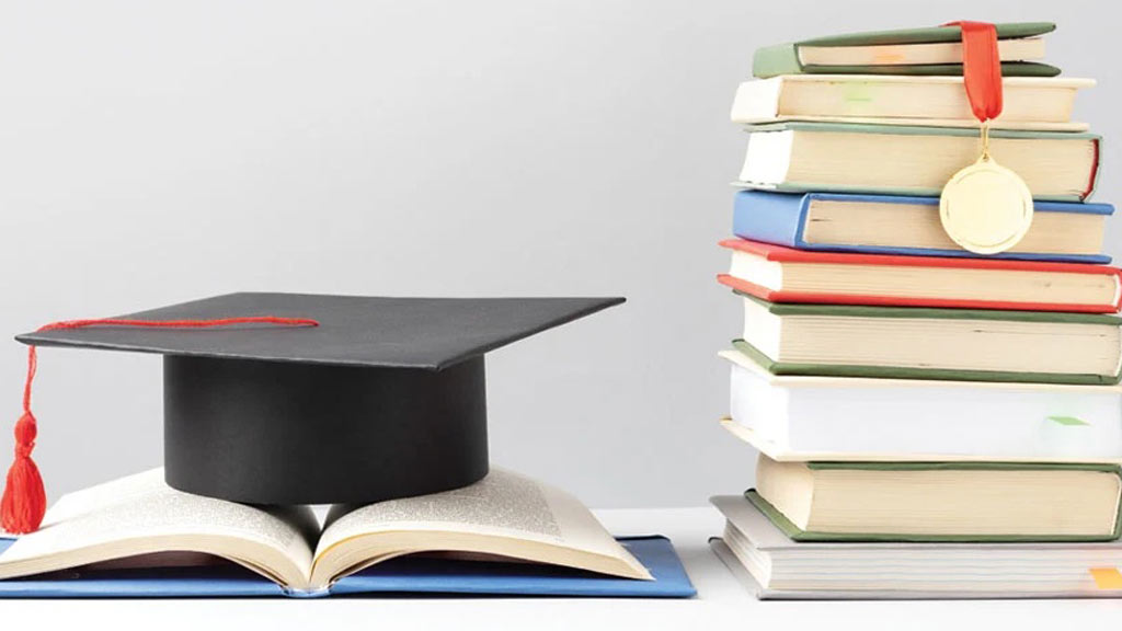 چرا درس و تحصیلات بچه‌ها اهمیت زیادی دارد؟