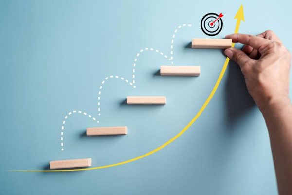 راه‌حل گذر از مشکلات نظام آموزشی